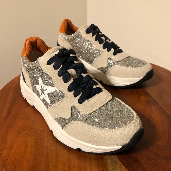 Steve Madden Suede Sneaker Size 6 - Picture 7 of 17